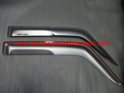Talang Air Colt Diesel Silver Mugen Depan Talang Air Colt Diesel Silver Mugen Depan