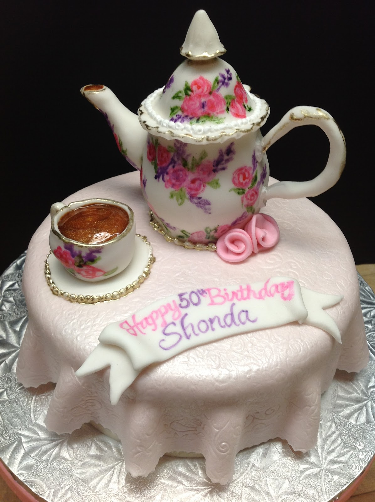 Plumeria Cake Studio Teapot and Table Cake Plumeria Cake Studio Teapot and Table Cake