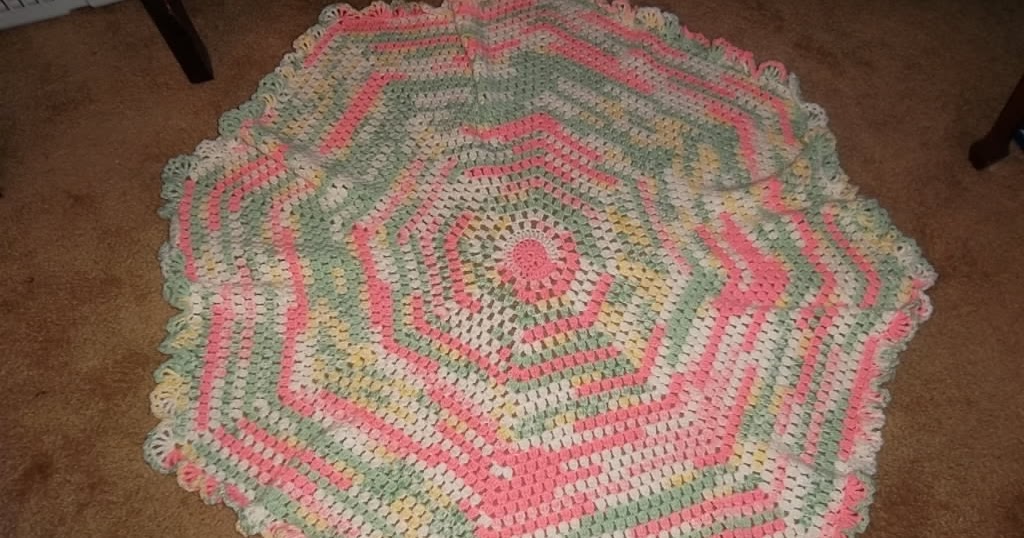 Music, Christianity and Life Bernat Baby Jacquards Round Blanket