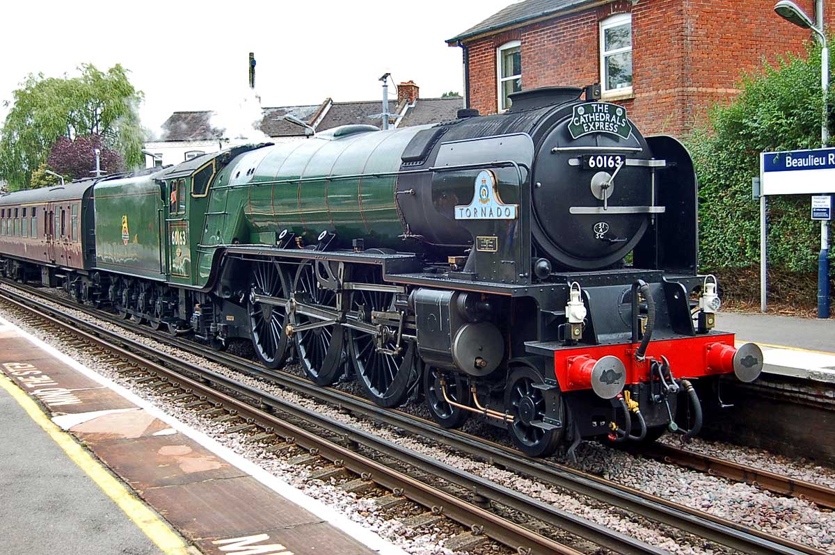 Tornado 60163