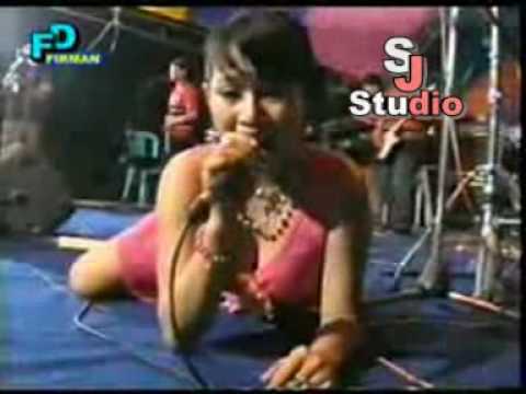 Download lagu dangdut Wali – Nenekku Pahlawanku - koplo sepuasnya
