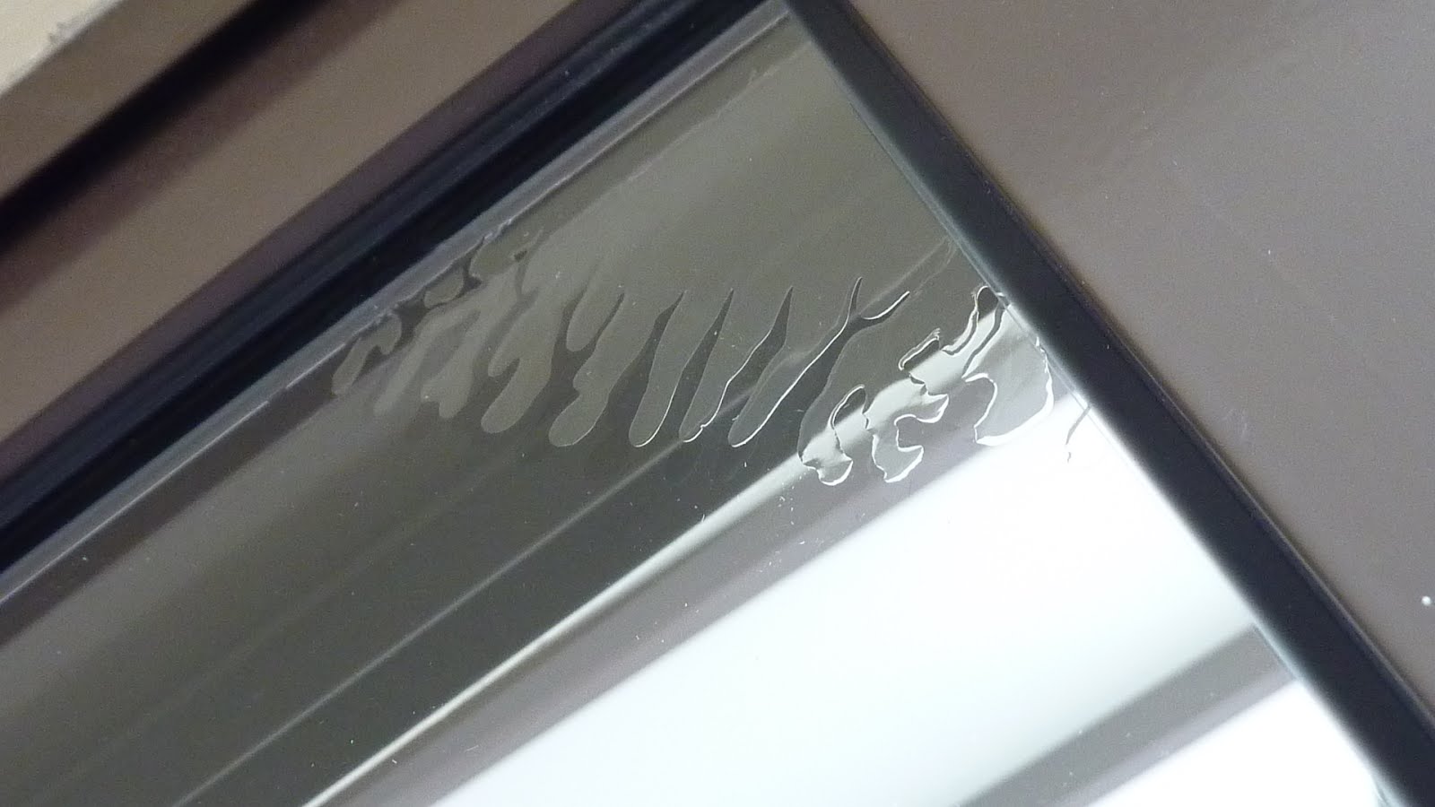 PetuniaLee™ Delaminating Glass Panes