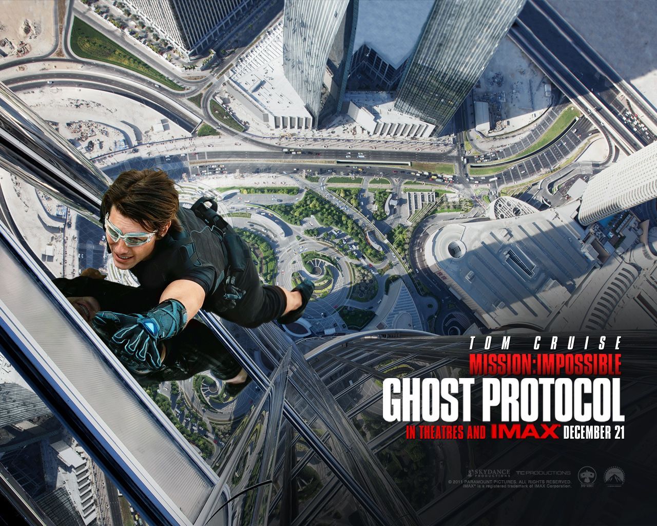 http://4.bp.blogspot.com/-R5y1DnQJjXM/TvXgyTr7RQI/AAAAAAAAAuY/V92VE4qMaYA/s1600/mission-impossible-ghost-protocol07.jpg