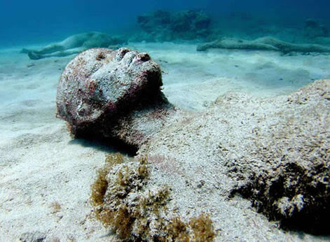 10 Statues Found By Deep Sea Divers! Underwater%2520slave%2520sculpture%2520471-081912