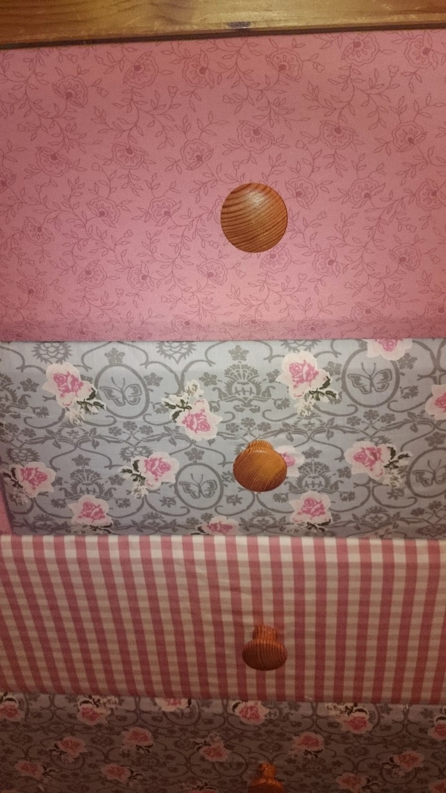 Leolilie: pimp your nähzimmer da geht noch was