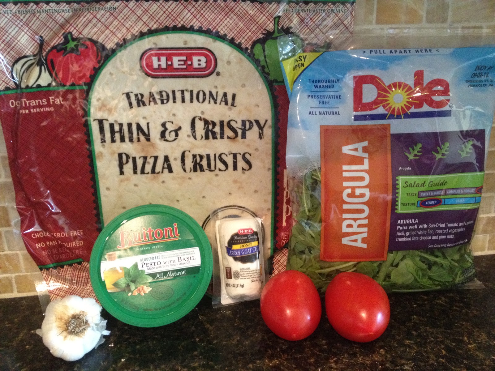 J Lipp's Hip Tips Arugula Pesto Pizza