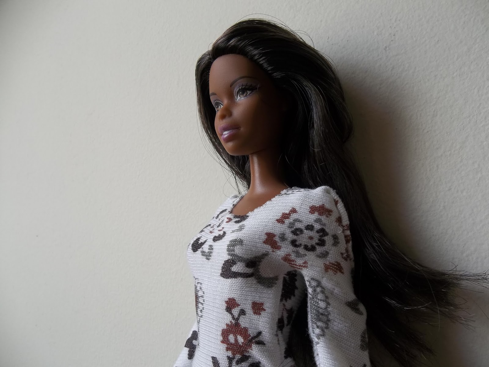 Ateliê do Tutorial: Tutorial: Como fazer molde de vestido para Barbie/Boneca