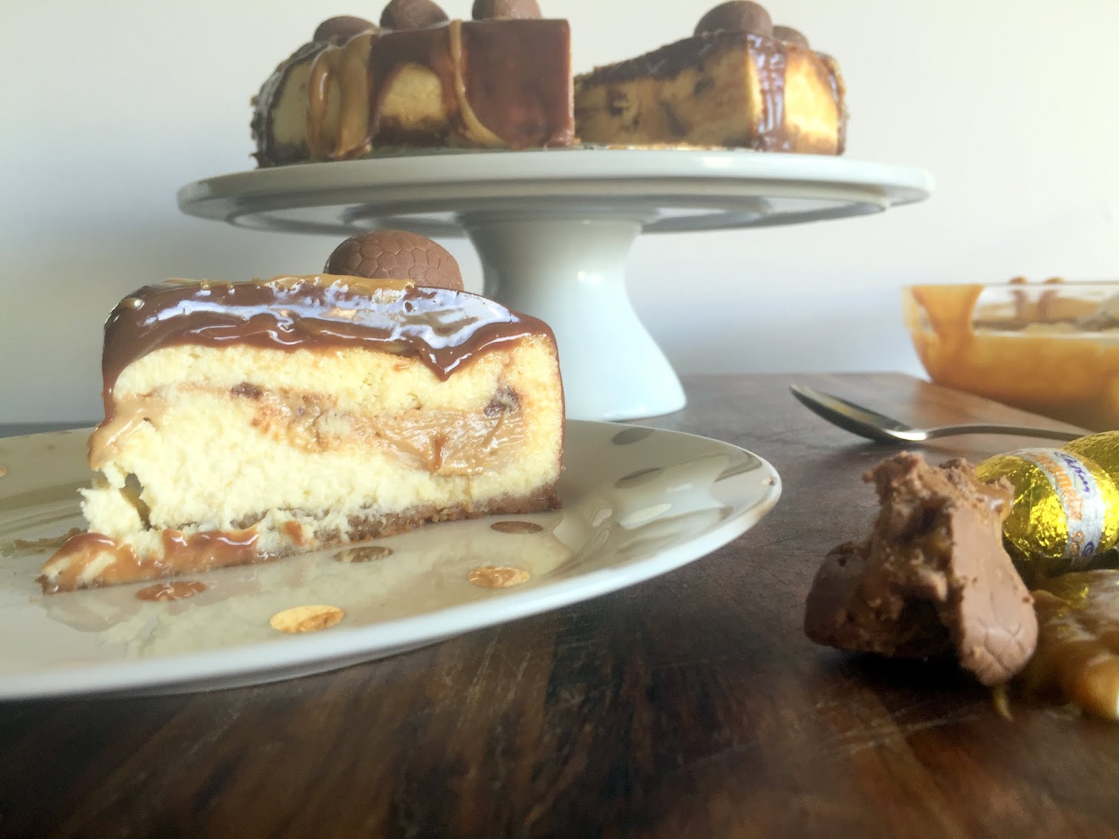 Cassie Cakes Caramel Easter Egg Cheesecake