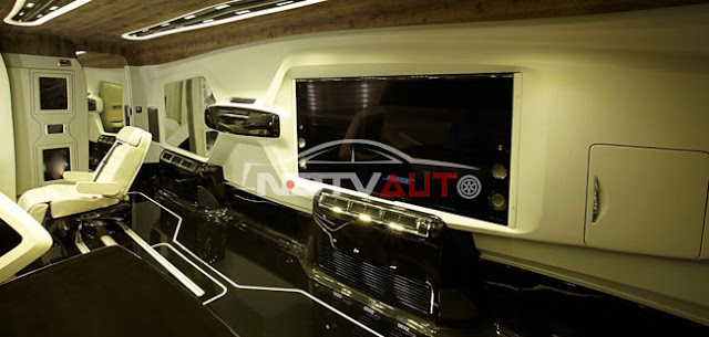 Shah Rukh Khan Buys a Vanity Van of DC; Check it out