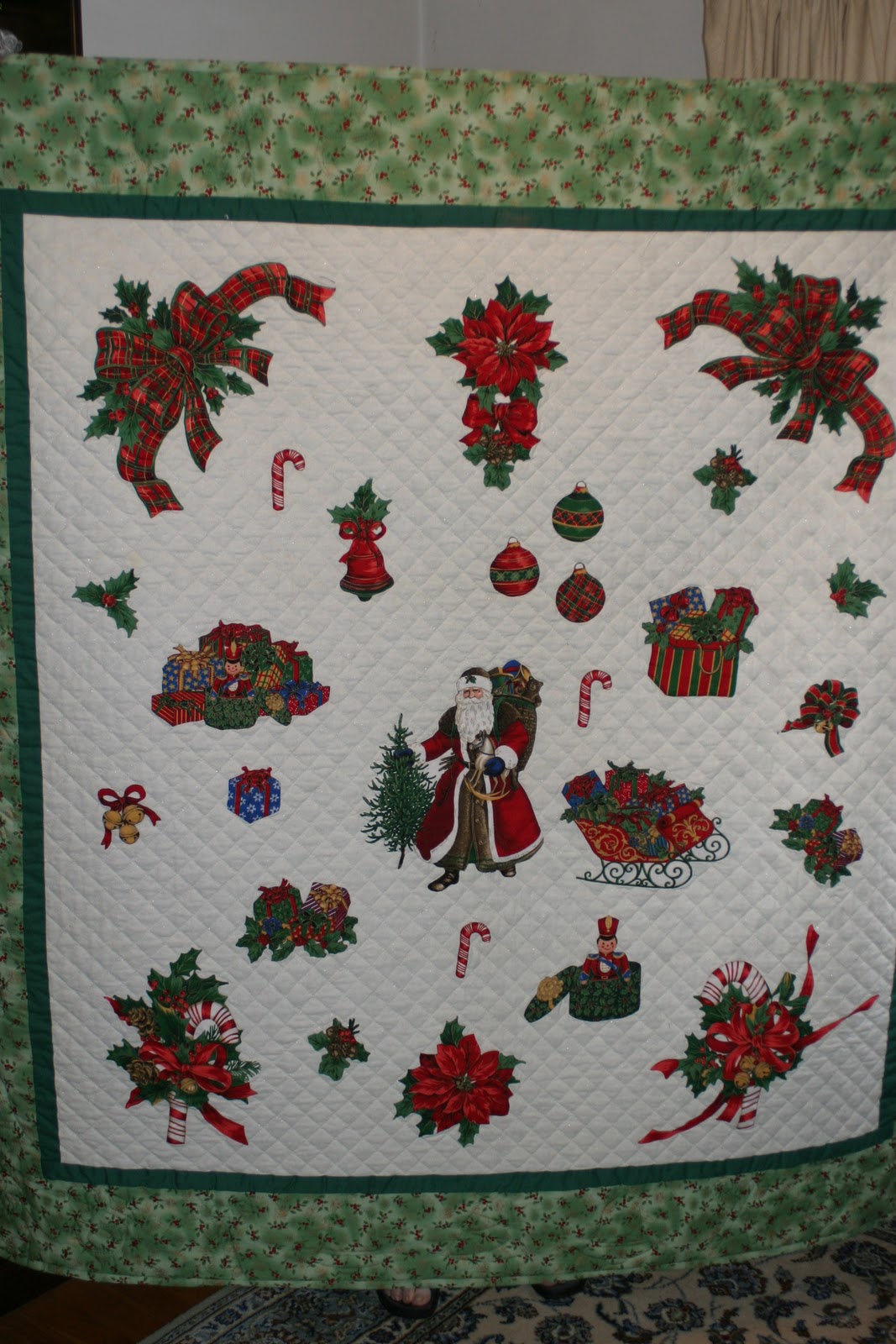 Julie's Journeys Handmade Christmas Quilt