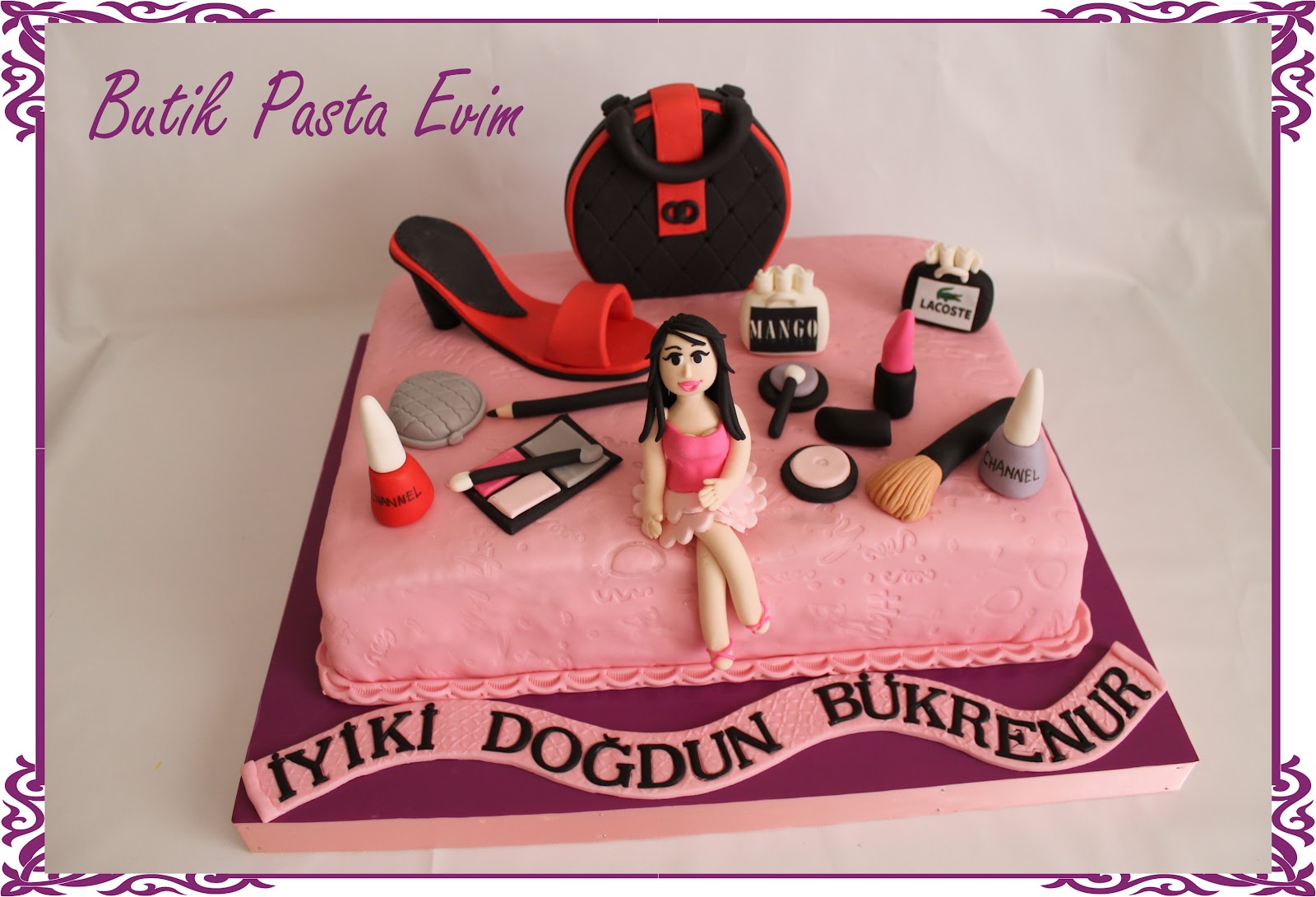 BUTİK PASTA EVİMDENİZLİ Genç Kız PastasıBÜKRENUR