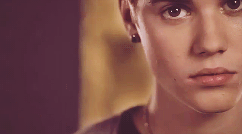 http://4.bp.blogspot.com/-RBIg2pKjfuY/UNtFy34FNLI/AAAAAAAADAg/bK4uI0TkyyM/s1600/tumblr_ma5mrwOOQB1rqquu5o1_500.gif