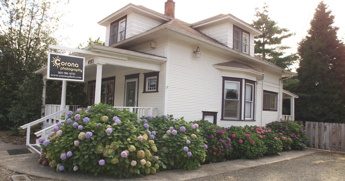 Home Portrait Studio for sale, SW Portland Oregon Home / Photo Studio