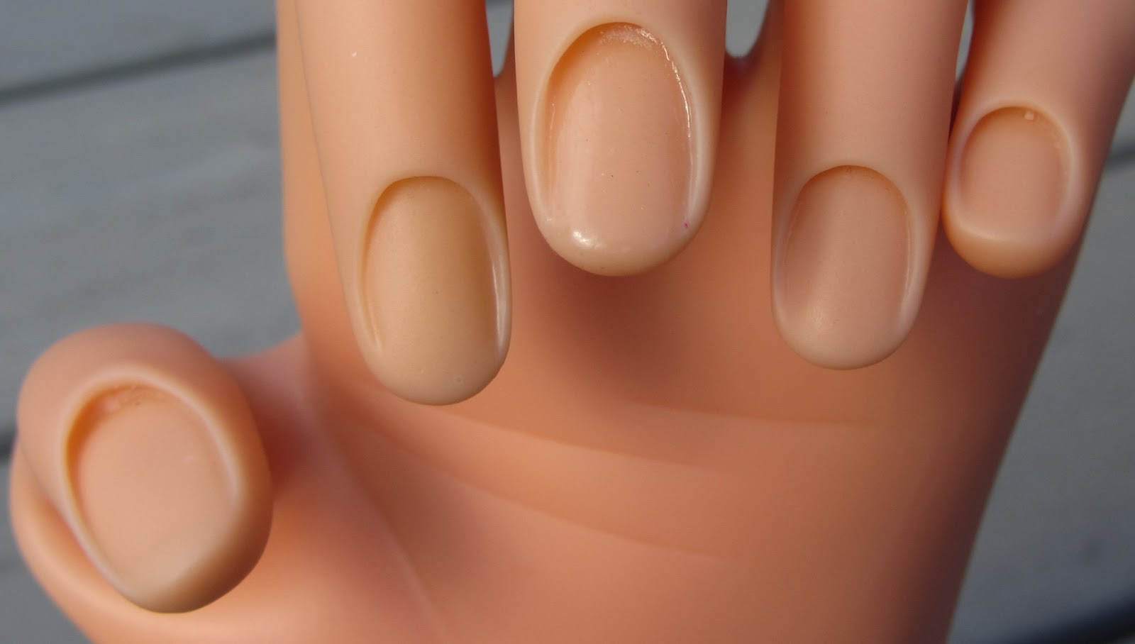 Marias Nail Art and Polish Blog A helping hand or rather should have been