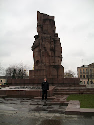 Chris and stone carving April 2011