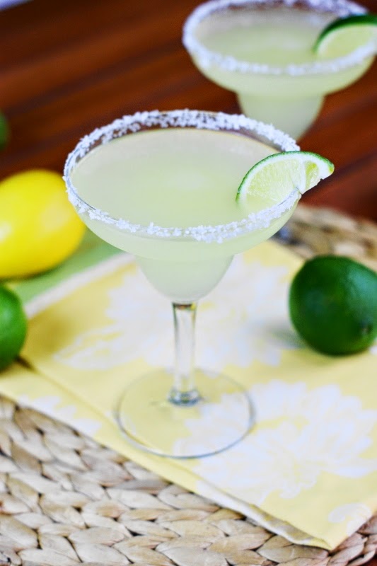 Emeril's Fresh & Fierce Margarita {with Homemade Citrus Syrup