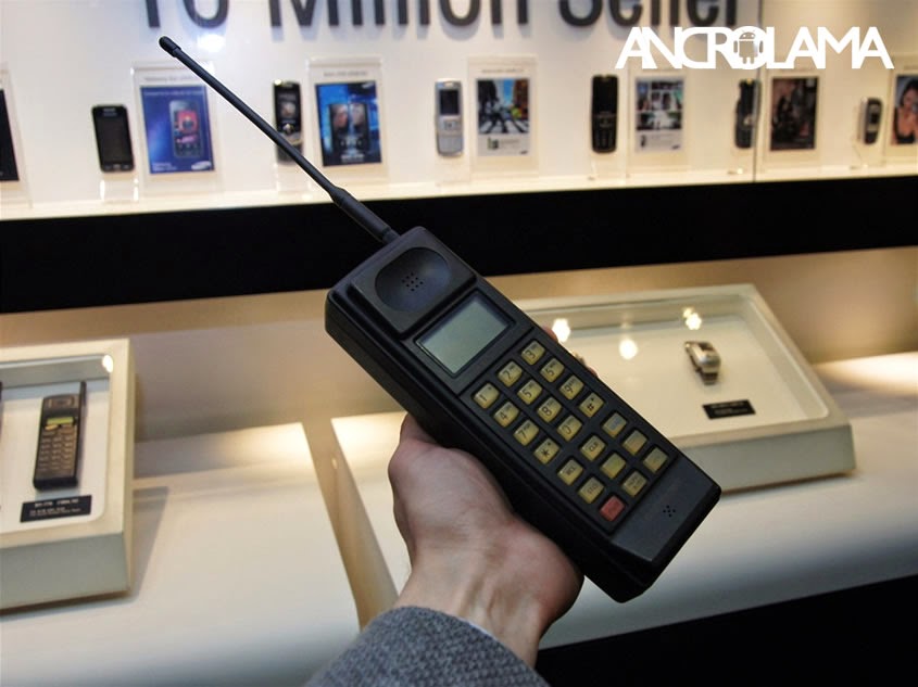 Samsung'un ilk Cep Telefonu Samsung'un ilk Cep Telefonu