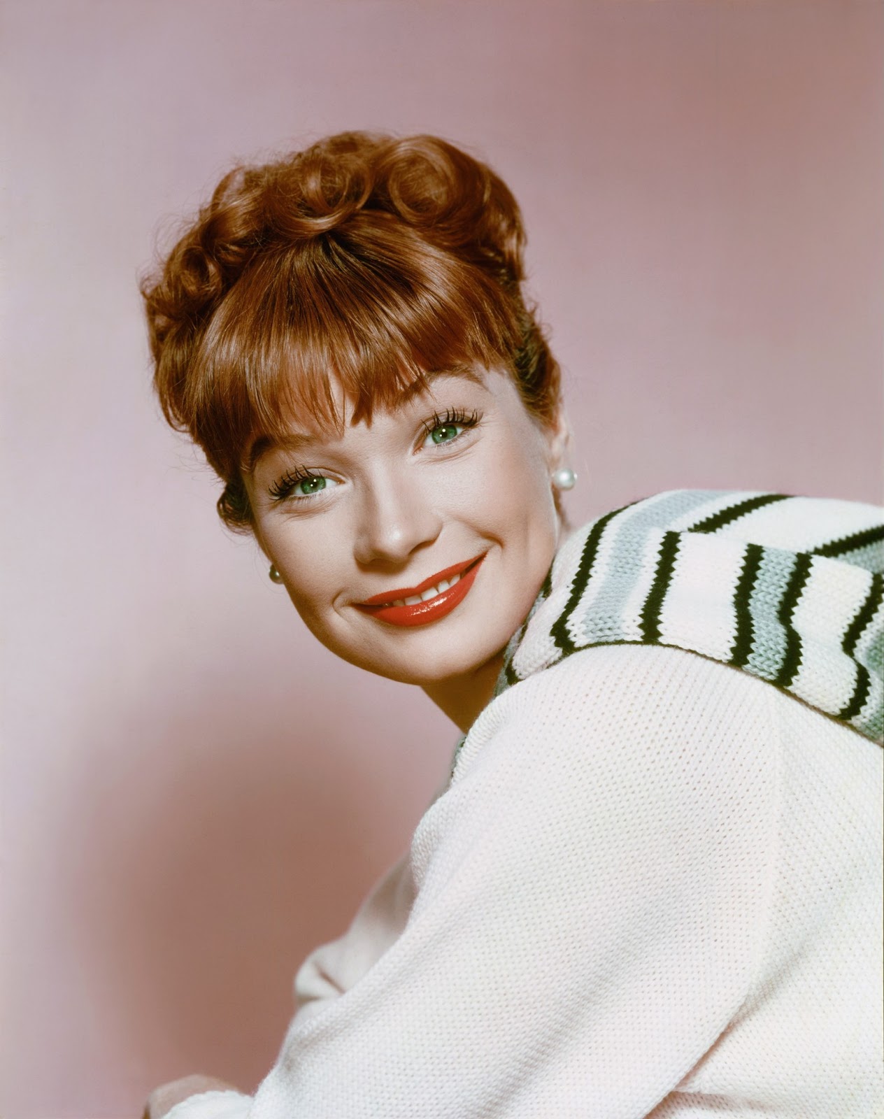 Shirley MacLaine Photos | Tv Series Posters and Cast