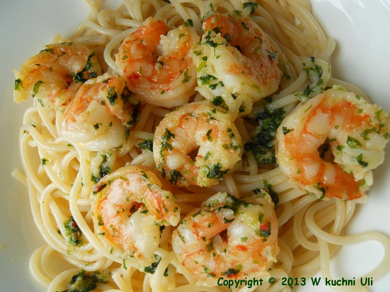 . Spaghetti z krewetkami.