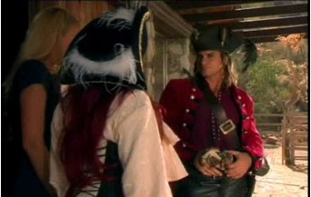 watch-bikini-pirates-movie