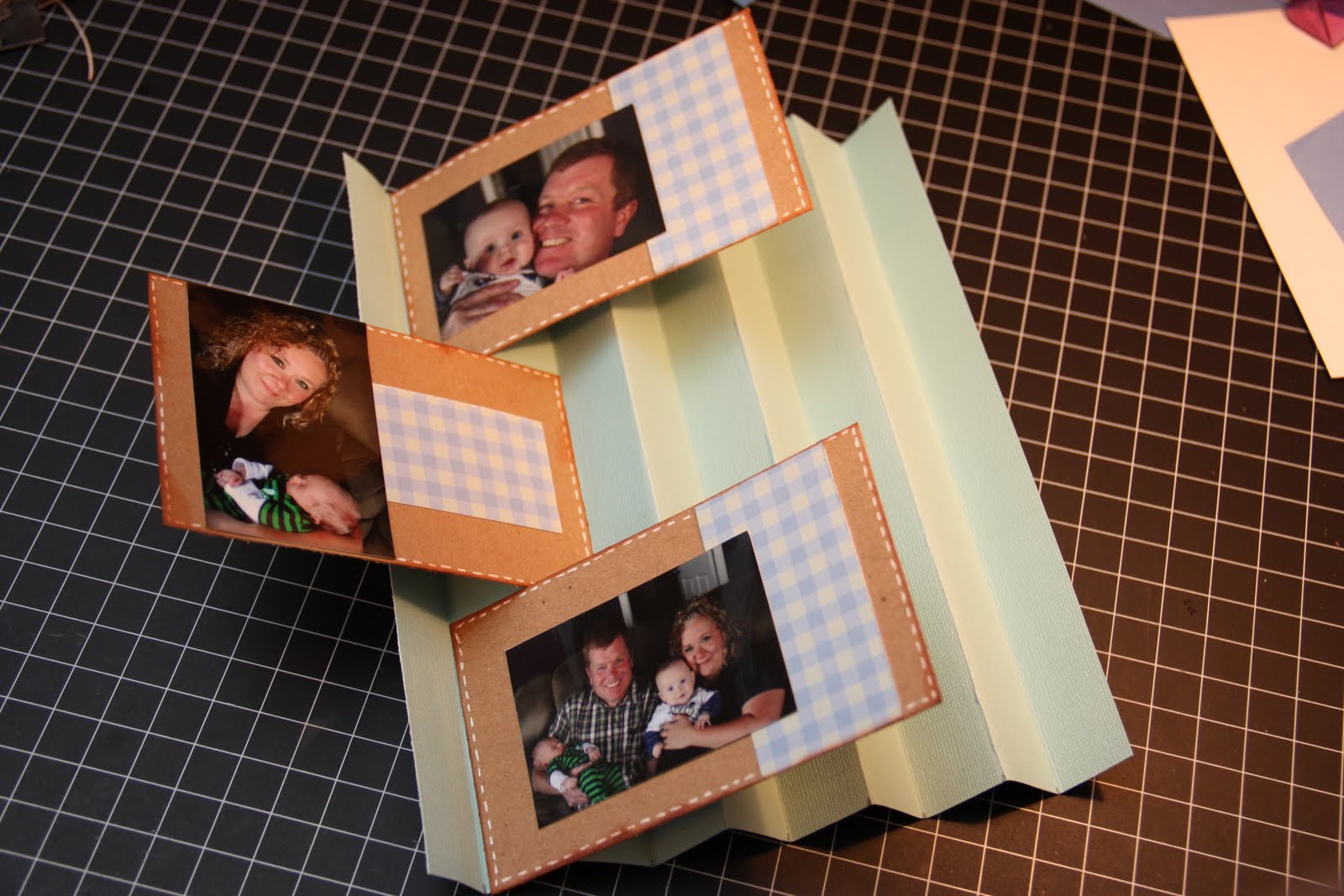 How to make a Photo FlipFlap album