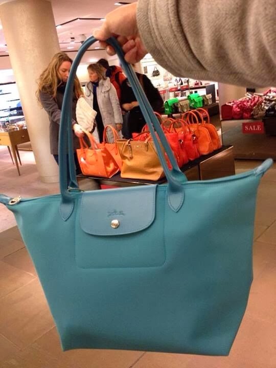 longchamp bags outlet online