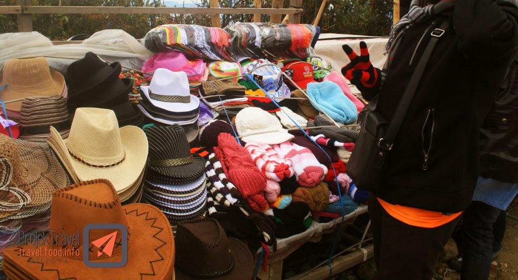 pelbagai pilihan topi , sarung tangan untuk korang beli pelbagai pilihan topi , sarung tangan untuk korang beli