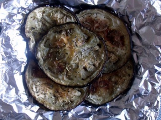 Aubergine Chia