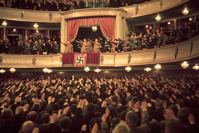 Cuando Los Nazis Dominaban Cuando Los Nazis Dominaban