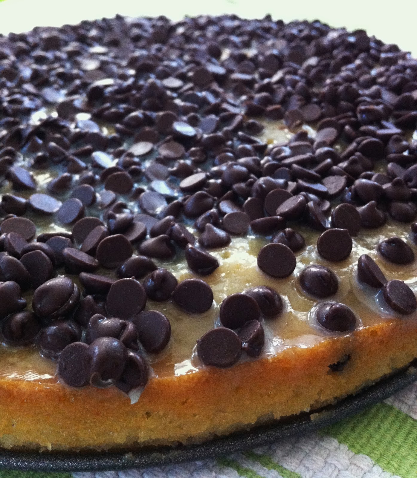 The Art of Comfort Baking Cookies and Cream Chocolate Chip Pie