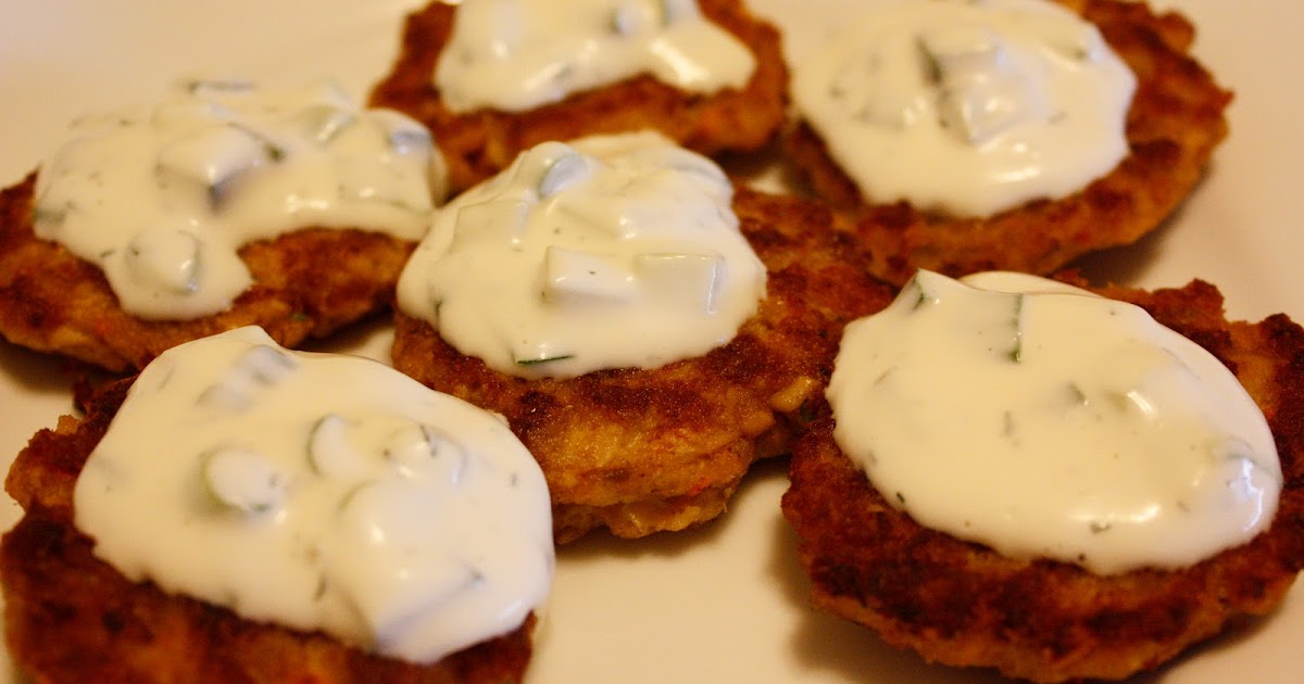 Tasty GlutenFree Foods Salmon Cakes with Yogurt Sauce