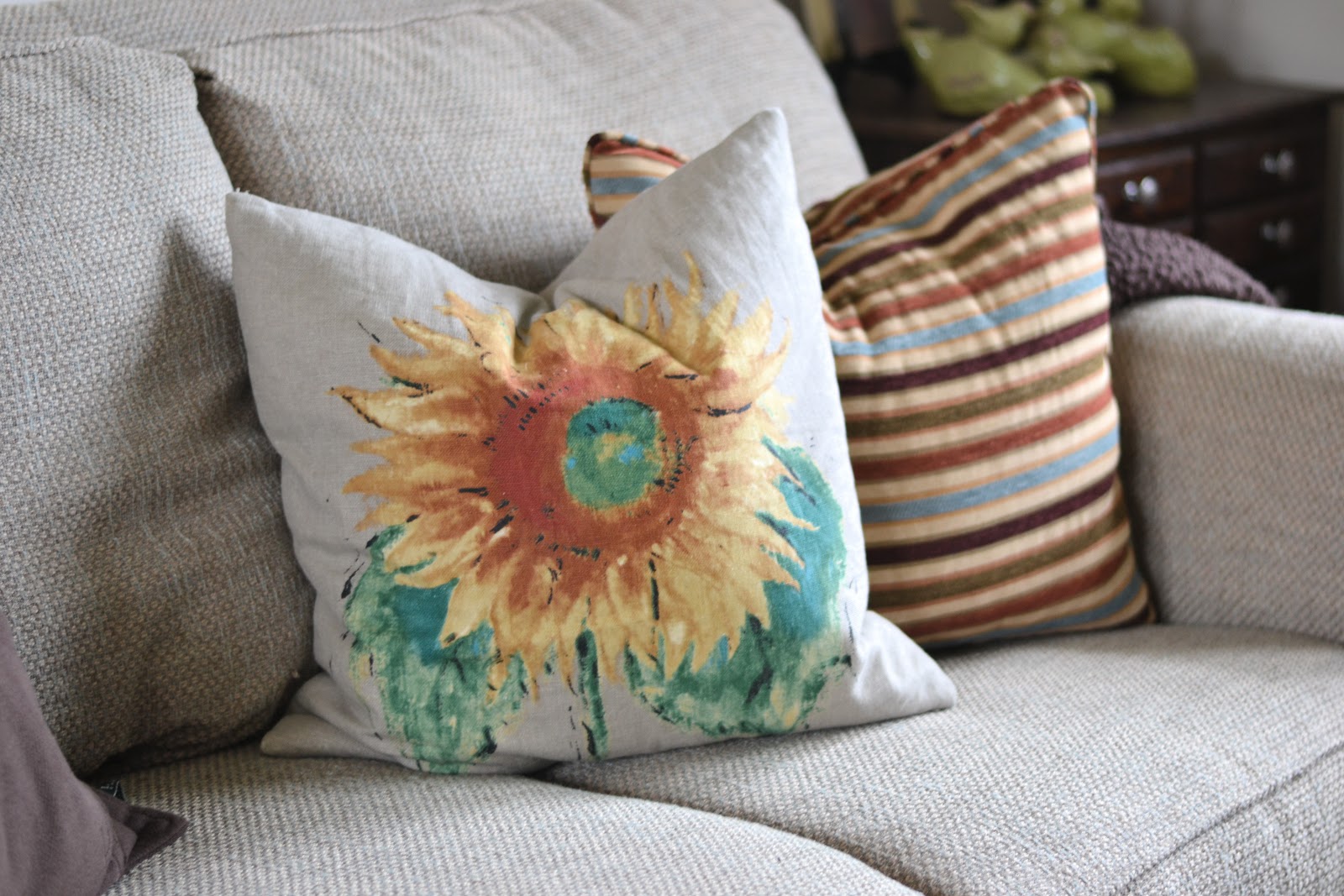 The Hill House Hearth Room In The Fall