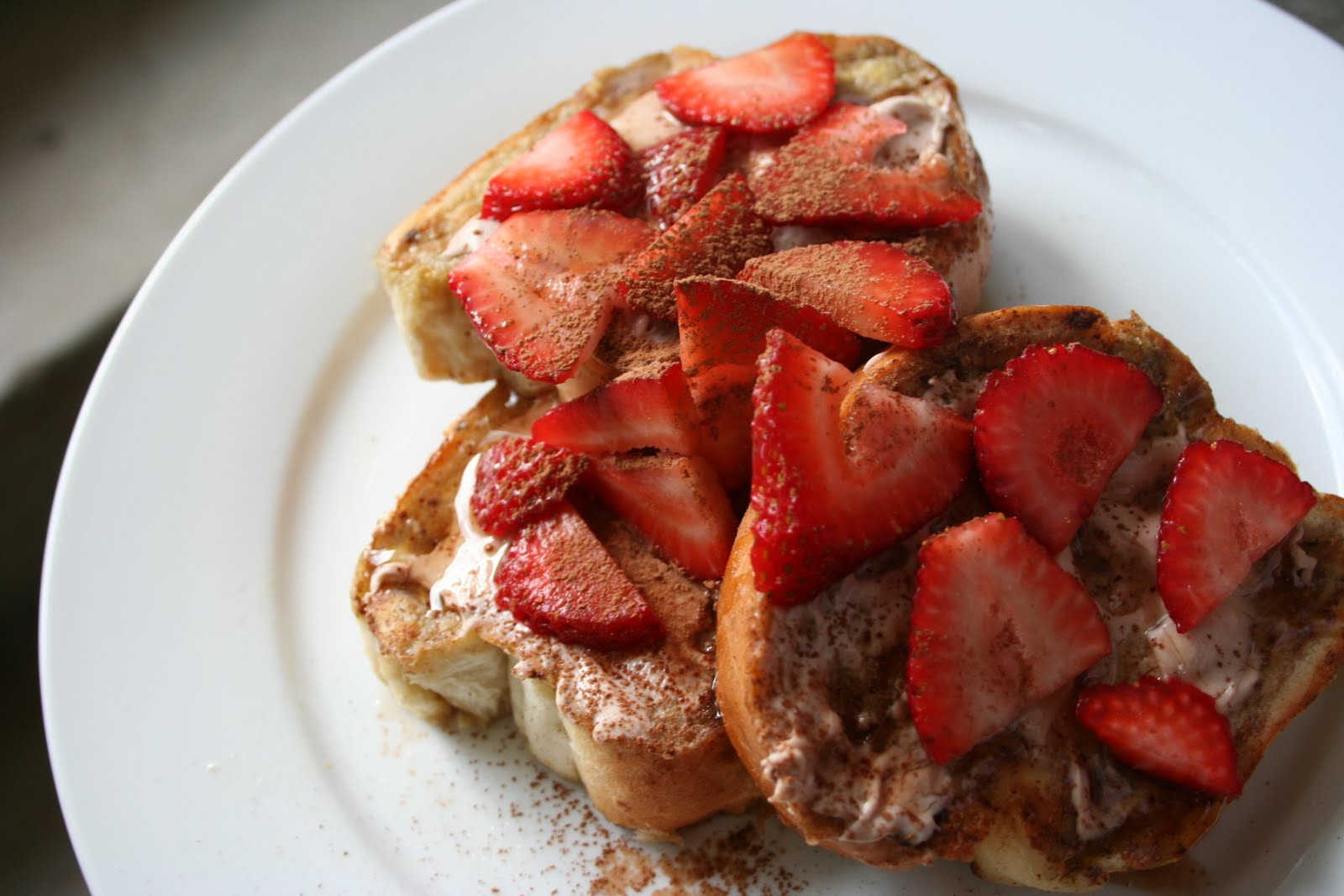 Cocoa Berry Cream French Toast