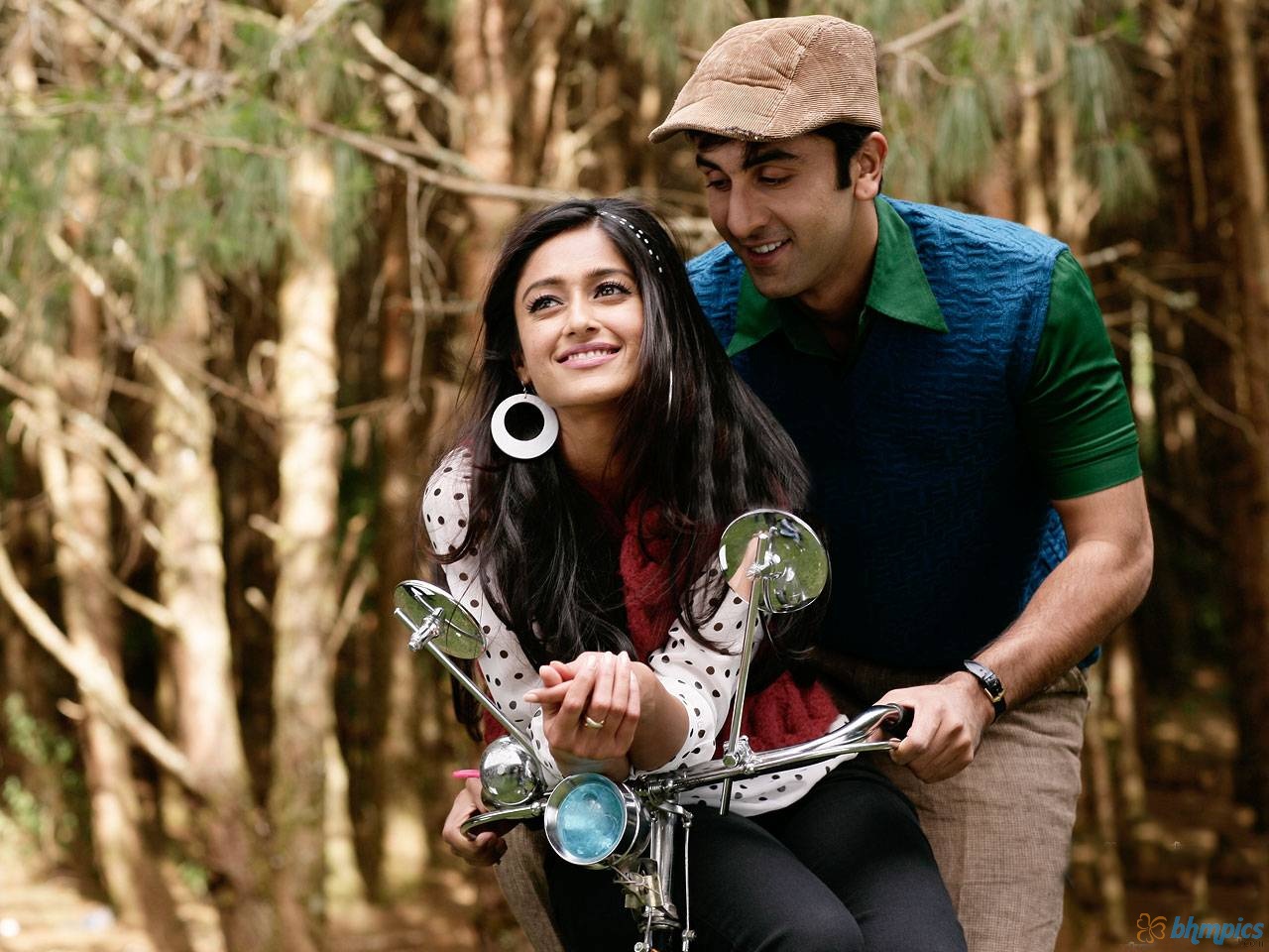 http://4.bp.blogspot.com/-RPRrBOcmZ_A/UCnyXw1xAUI/AAAAAAAACrA/ENRb8h-Bf2c/s1600/barfi_movie_stills-1280x960.jpg