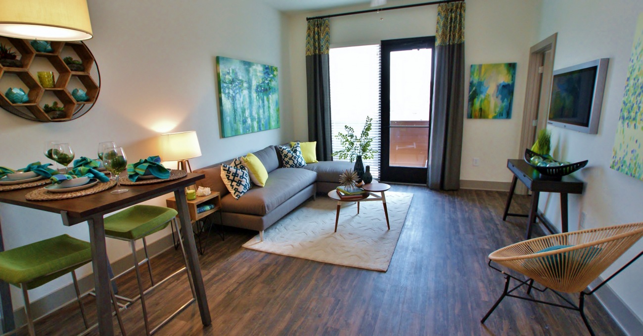 Edge at Midtown Apartments in Oklahoma City