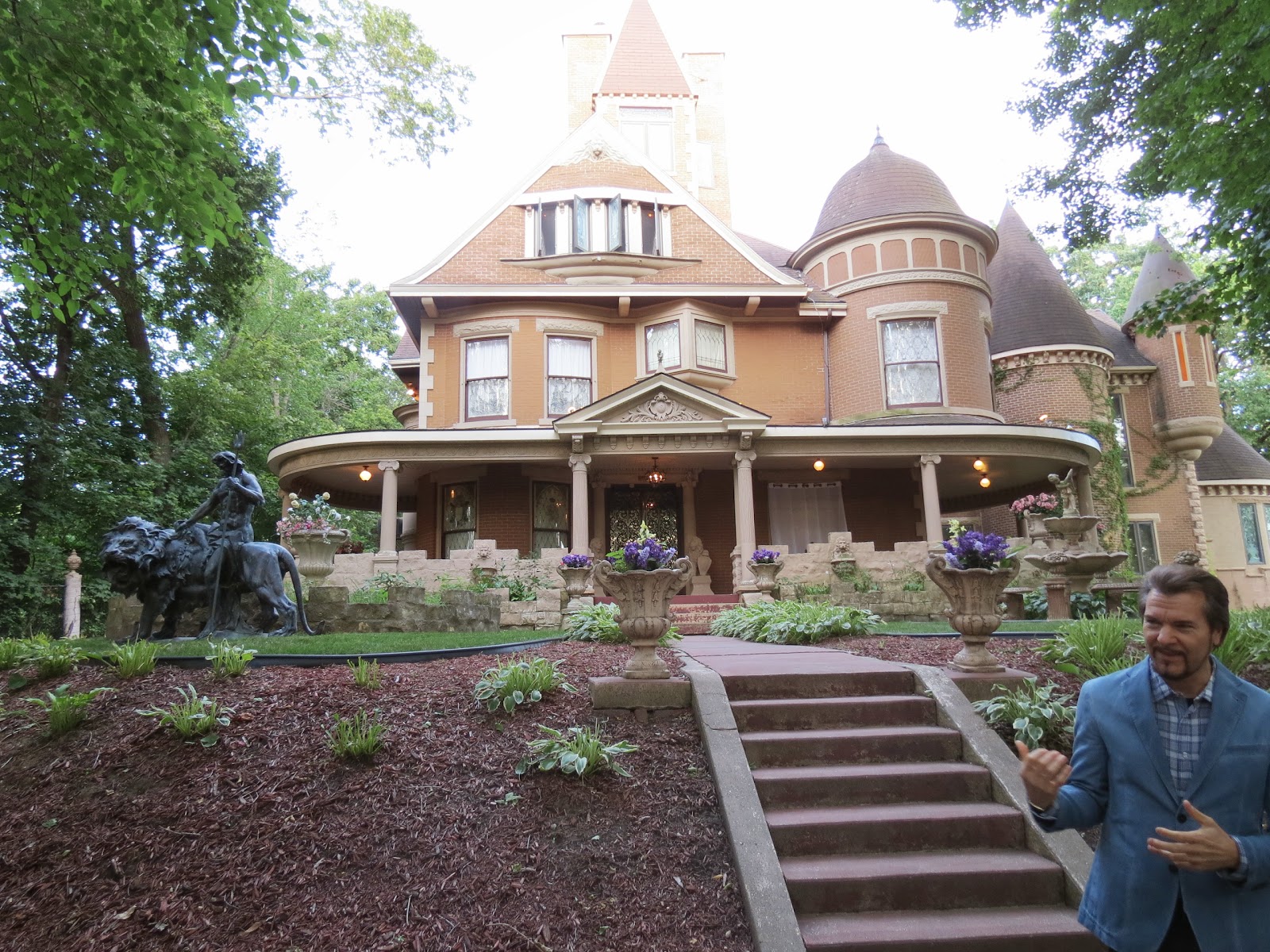 Land of Oz Dolls Havencrest Castle Tour