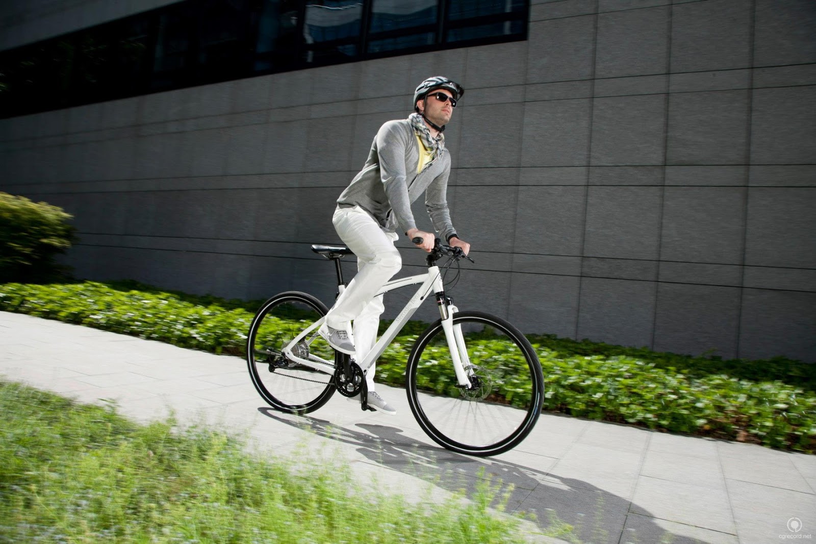 Mercedes-Benz+Fitness+Bike-cgrecord-net484.jpg