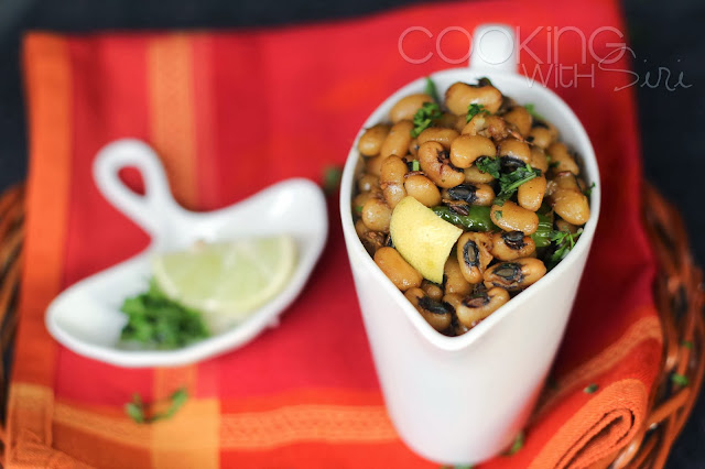 Easy Tea and Ginger Simmered Black-Eyed Peas