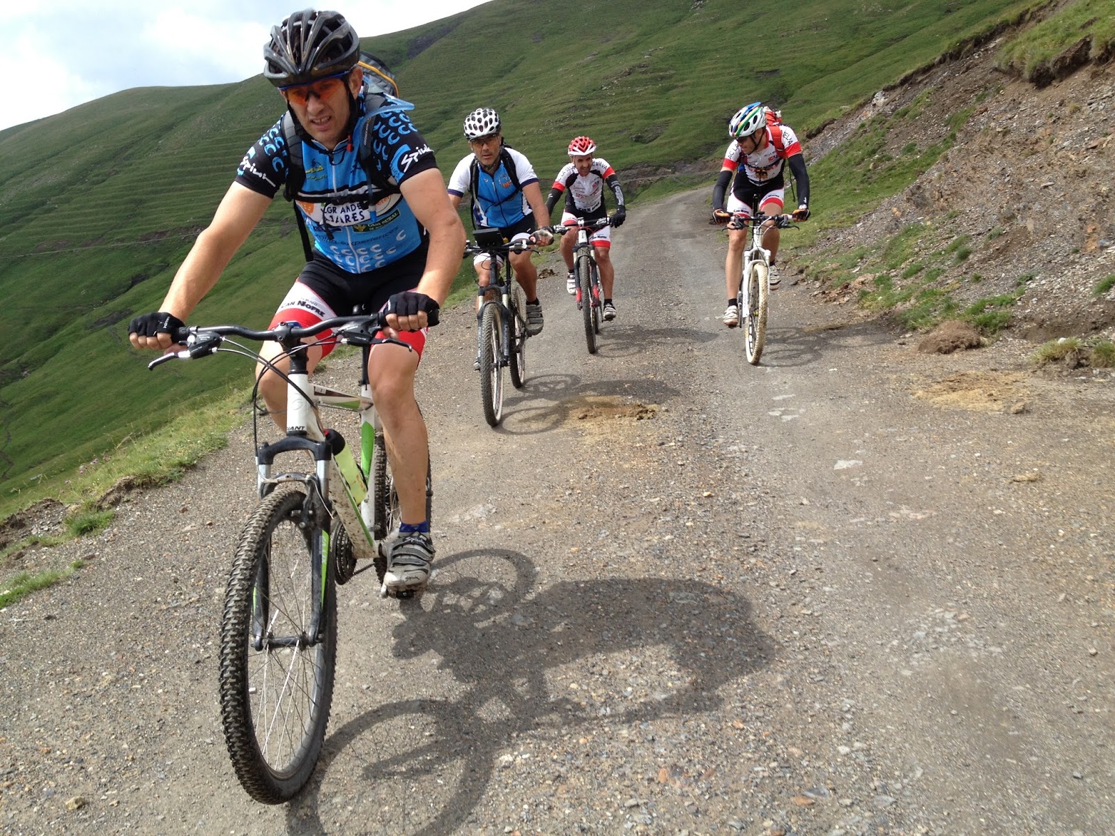 Històries Sobre Rodes Pedals de foc en 3 dies, l'aventura (Xesco, Pere