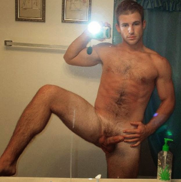Tinder guys naked - 🧡 Naked Self Taken Picture Male - Porn Photos Sex Vide...