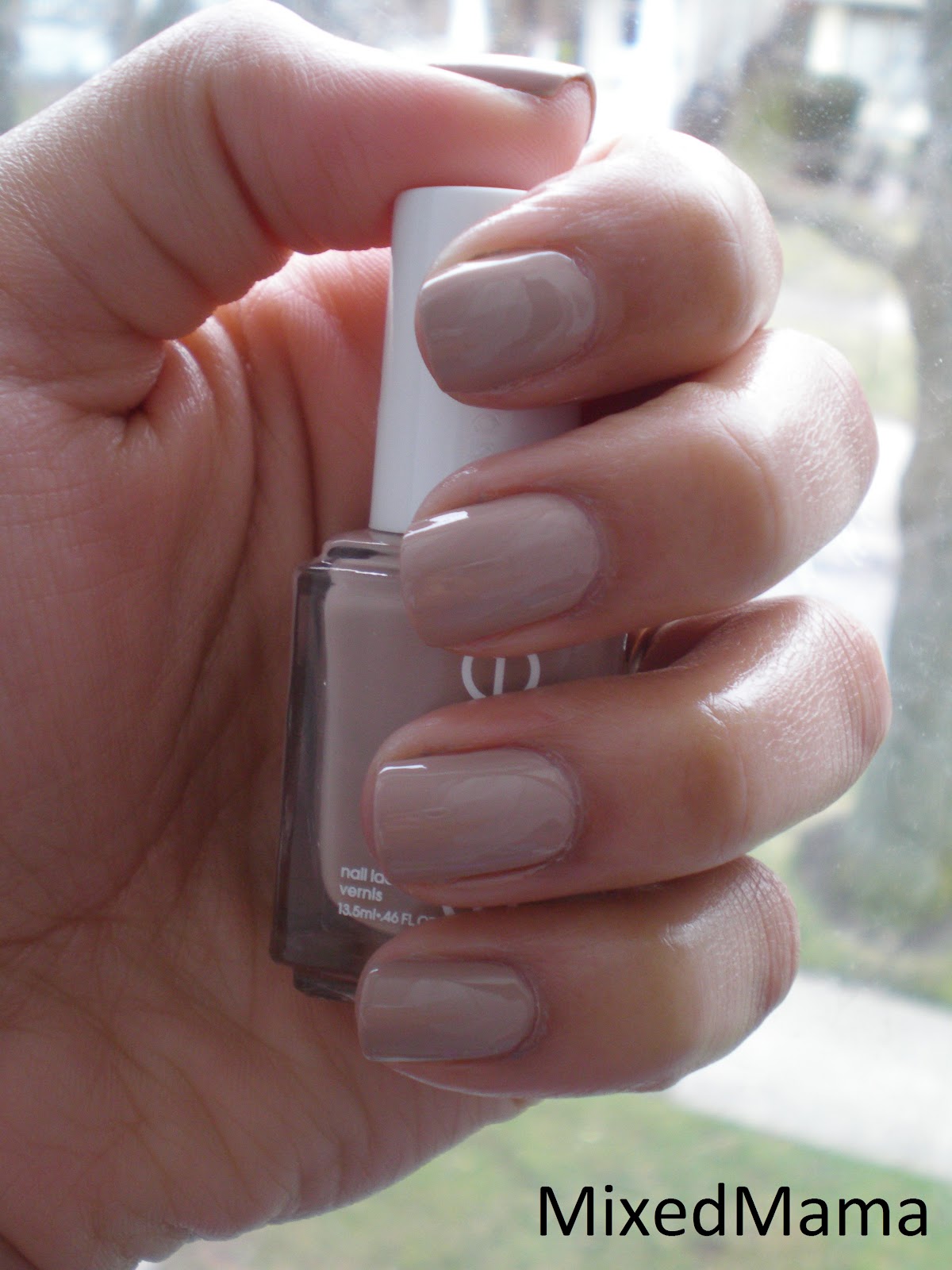 MixedMama Brooch The Subject