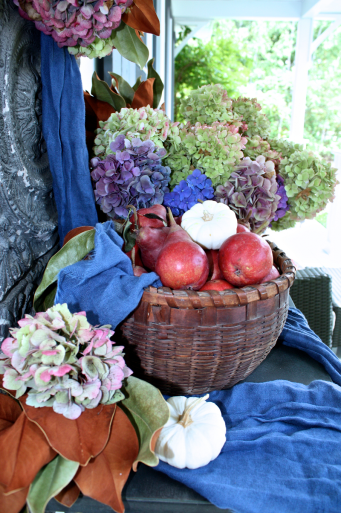 25+ Outdoor Fall Decor Ideas The Cottage Market