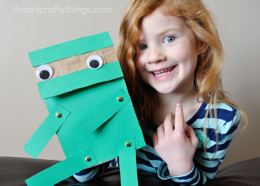 Paper Bag Ninja Craft for KidsHiYah! I Heart Crafty Things