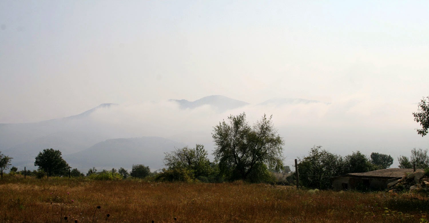 The fog hangs on in the valley The fog hangs on in the valley