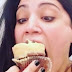 Μαίρη Συνατσάκη: αγαπά τα cupcakes και τα hotdogs