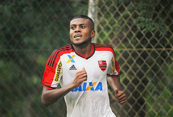 Sporting está interessado na contratação de Wesley, do Flamengo