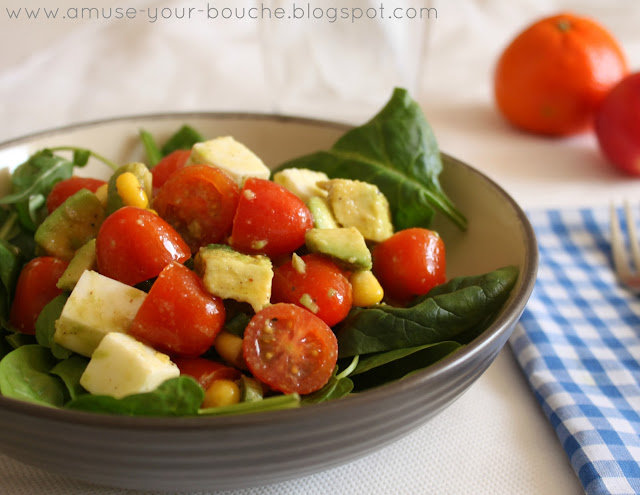 Tomato, avocado and mozzarella salad recipe