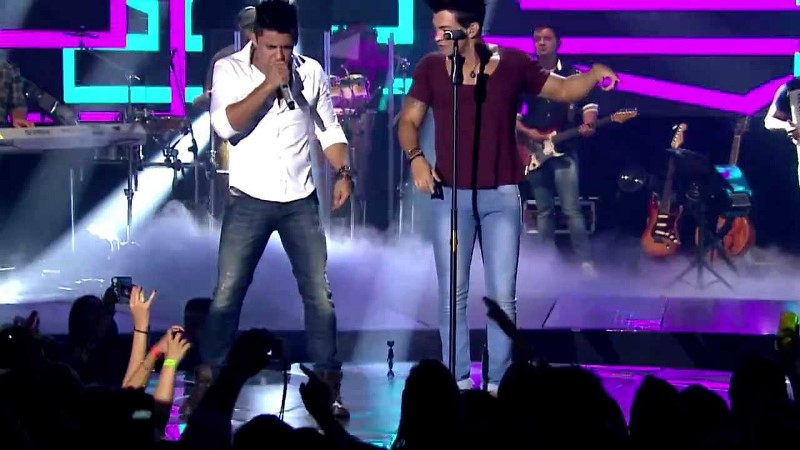 Thiago Brava - Arrocha da Paixão Part. Cristiano Araújo Thiago Brava - Arrocha da Paixão Part. Cristiano Araújo