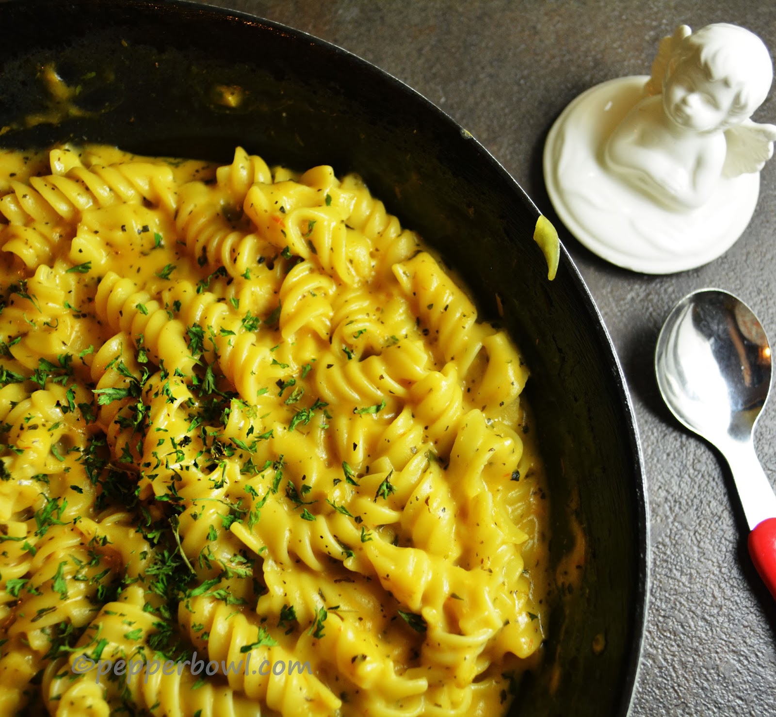 Rich Creamy Buttermilk Rotini Pasta, an easy dinner recipe