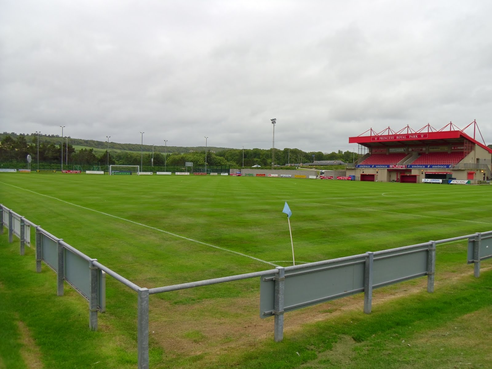 Damage in the Box! DEVERONVALE (Princess Royal Park)